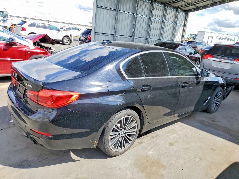 2020 BMW 5er VIN WBAJR3C03LWW83110 COPART salvage auction — FRONT END, Ca - Salvage Certificate, sold $9,300 on 2026-07-16 (photo 3)