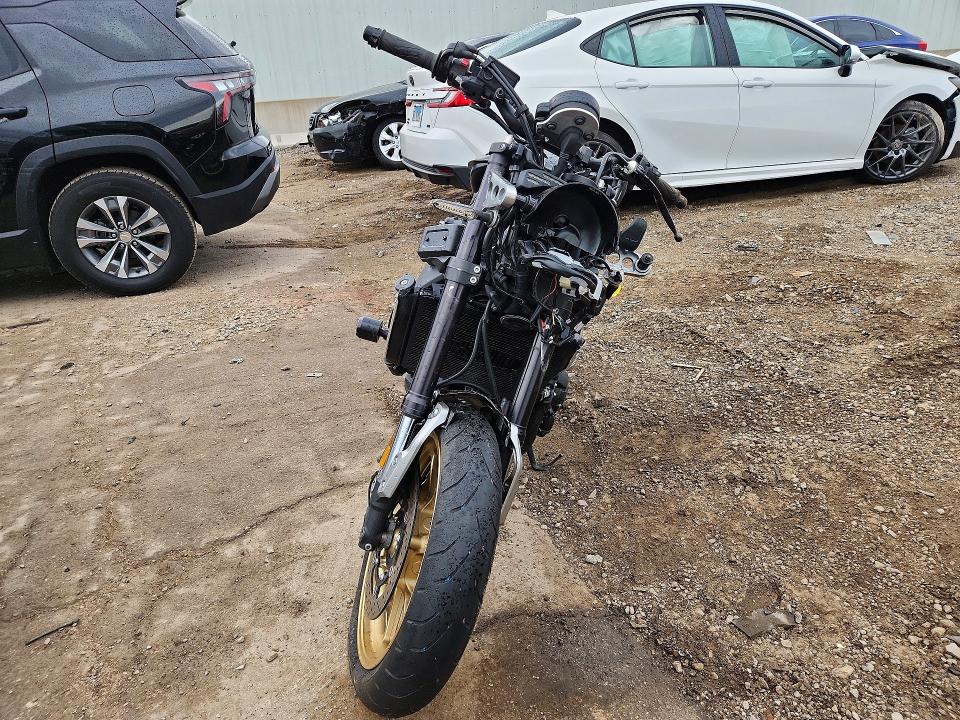 2020 Yamaha Xsr900 VIN JYARN47E8LA003000 COPART salvage auction — ALL OVER, Il - Salvage Certificate, sold $1,150 on 2026-07-23 (photo 2)