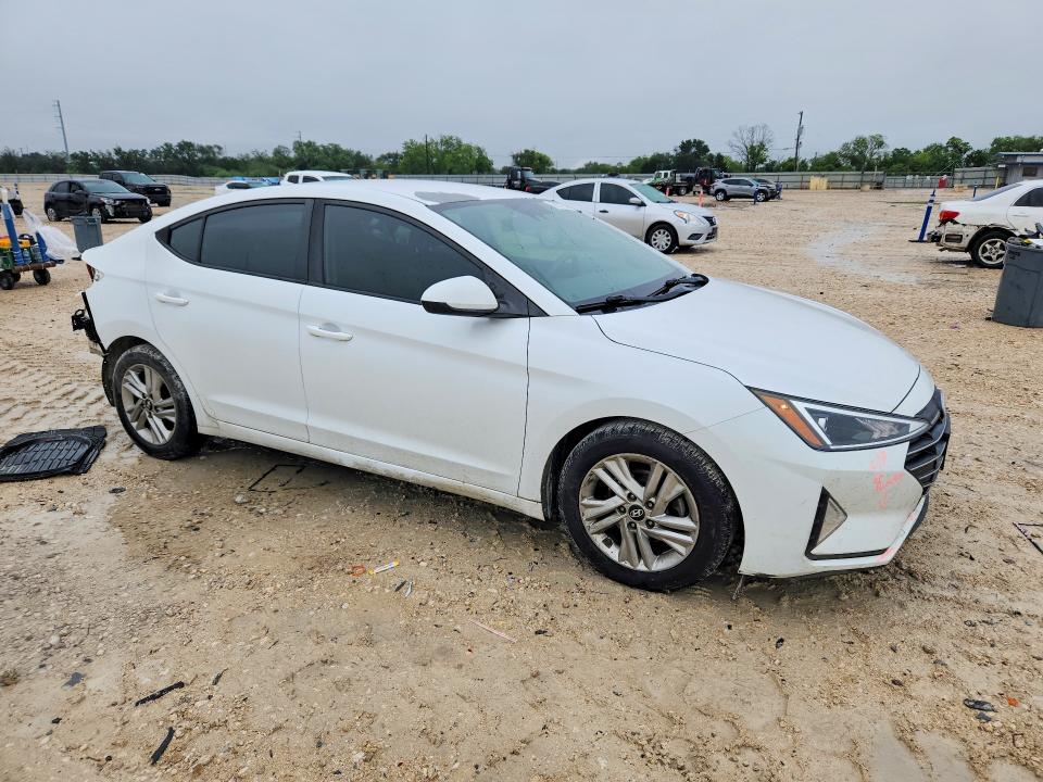 2019 Hyundai VIN 5NPD84LF8KH437817 COPART salvage auction — REAR END, Tx - Salvage Vehicle Title, sold $2,750 on 2026-07-09 (photo 4)