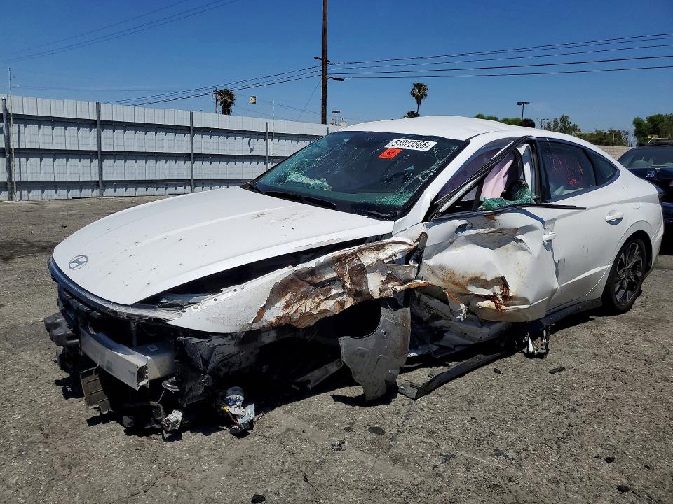 2024 Hyundai Sonata VIN KMHL64JA2RA384697 COPART salvage auction — SIDE, Fl - Dlr Only Cert Of Destruction (P), sold $2,950 on 2026-07-27 (photo 1)