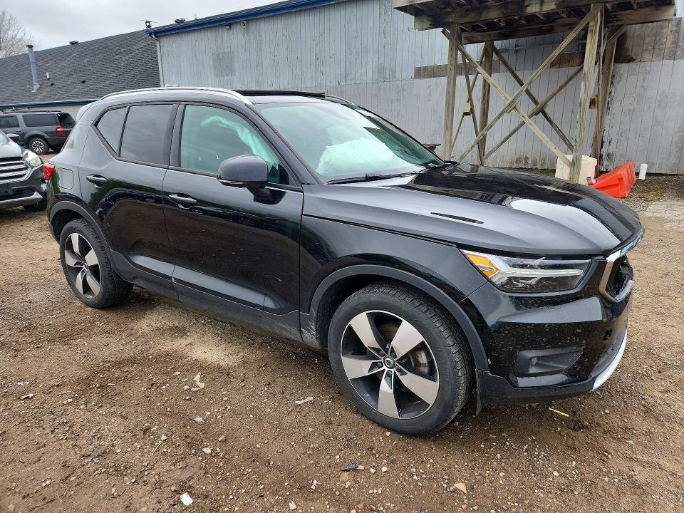 2020 Volvo Xc40 VIN YV4162UK3L2255306 COPART salvage auction — FRONT END, Mi - Certificate Of Title, sold $4,500 on 2026-08-19 (photo 4)