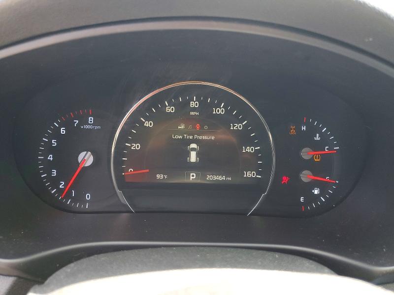 2017 Kia Sorento VIN 5XYPGDA52HG292350 COPART salvage auction — NORMAL WEAR, In - Certificate Of Title (P), sold $2,550 on 2026-07-02 (photo 9)