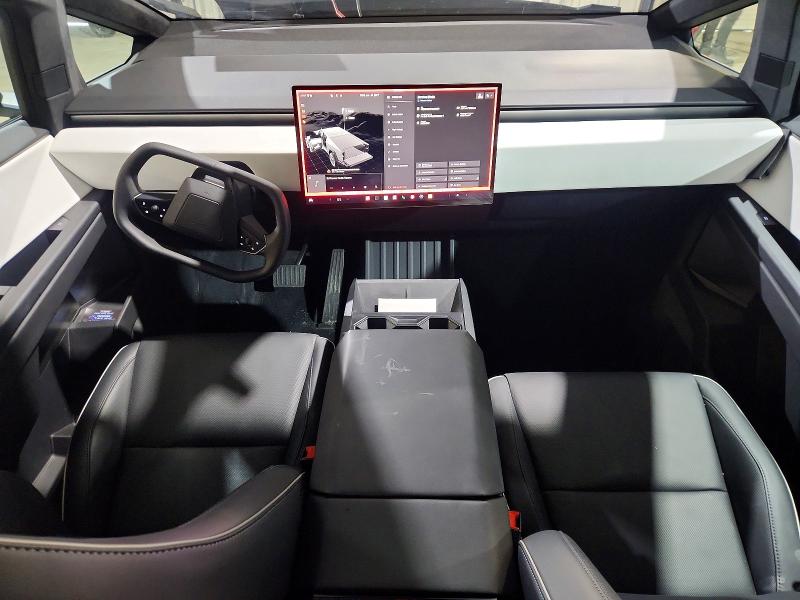 2026 Tesla Cybertruck VIN 7G2CEHED0TA090176 COPART salvage auction — Front End, MA - CERT OF TITLE-SALVAGE, sold $32,750 on 2026-06-19 (photo 8)