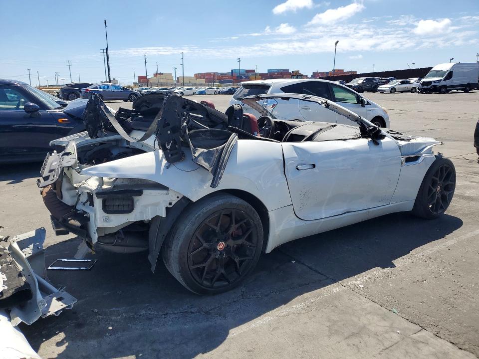 2016 Jaguar F-type VIN SAJWB6FC2G8K27874 COPART salvage auction — FRONT END, FL - CERT OF TITLE SLVG REBUILDABLE, sold $2,550 on 2026-07-29 (photo 3)