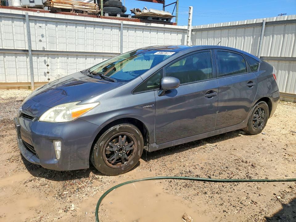 2013 Toyota Prius VIN JTDKN3DU6D1692290 COPART salvage auction — SIDE, Hi - Cert Of Title-Repossession, sold $675 on 2026-07-20 (photo 1)
