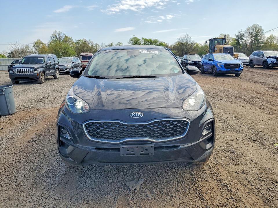 2022 Kia Sportage VIN KNDPMCAC4N7027343 COPART salvage auction — SIDE, Id - Salvage Certificate Of Title, sold $375 on 2026-07-10 (photo 5)