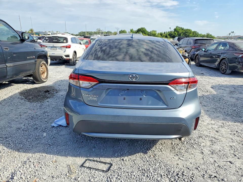 2020 Toyota Corolla VIN 5YFEPRAE3LP025095 COPART salvage auction — FRONT END, Fl - Certificate Of Destruction, sold $2,900 on 2026-07-31 (photo 6)