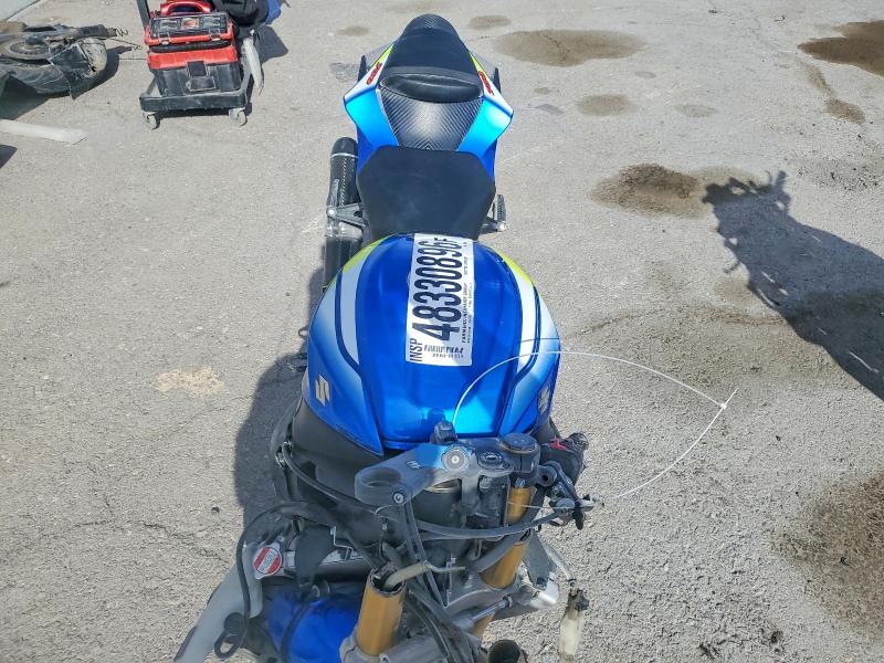 2015 Suzuki Gsx-r VIN JS1GR7MA4F2100965 COPART salvage auction — FRONT END, Nv - Salvage Title, sold $25 on 2026-07-02 (photo 5)