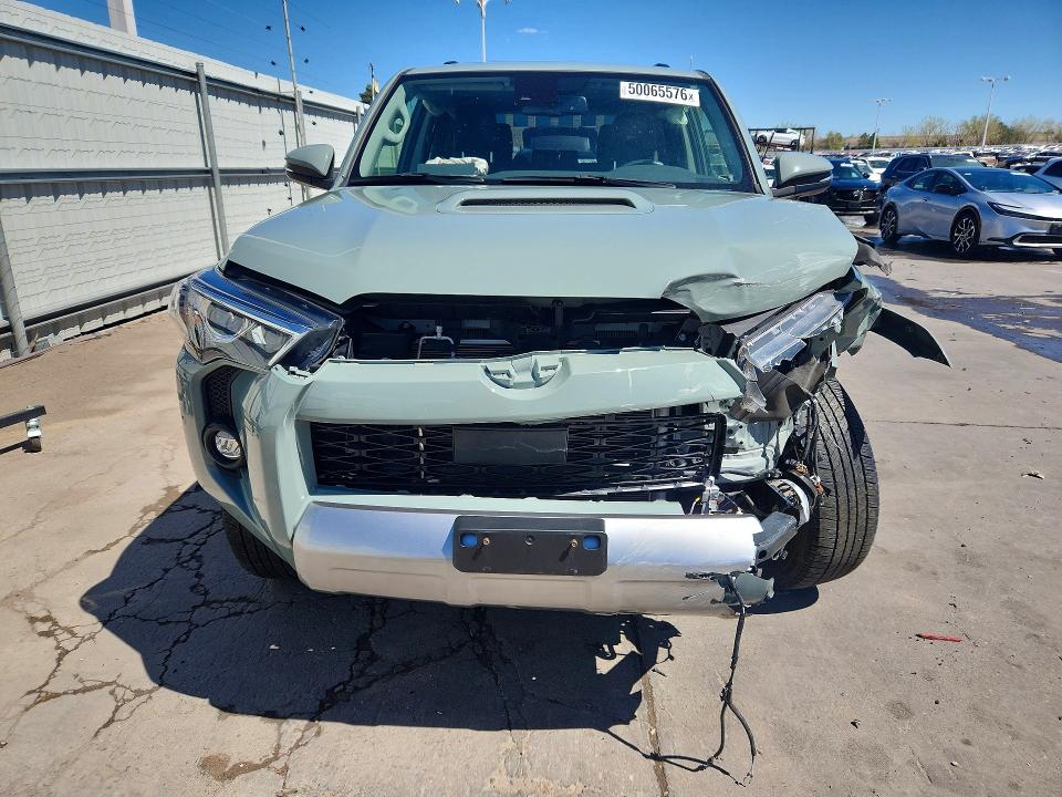 2022 Toyota 4runner VIN JTERU5JRXN6000710 COPART salvage auction — FRONT END, Co - Public - Salvage Title, sold $17,700 on 2026-07-02 (photo 5)