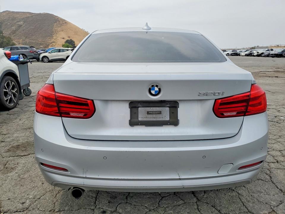 2016 BMW 3er VIN WBA8A9C58GK618643 COPART salvage auction — MINOR DENT/SCRATCHES, Ca - Dis/Dlr/Exp Only Clean Title, sold $2,000 on 2026-07-20 (photo 6)