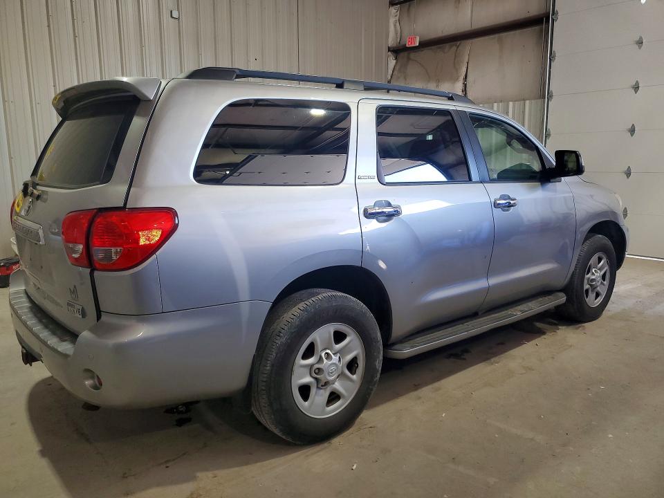 2008 Toyota Sequoia VIN 5TDBY68A18S008120 COPART salvage auction — MINOR DENT/SCRATCHES, In - Dealer Only Clean Title (P), sold $3,400 on 2026-07-21 (photo 3)