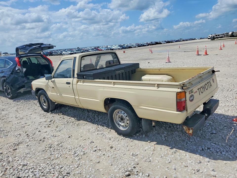 1984 Toyota Pickup VIN JT4RN55R9E0046284 COPART salvage auction — BURN, Tx - Certificate Of Title, sold $1,550 on 2026-07-16 (photo 2)