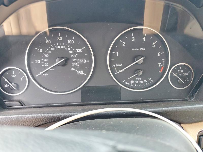 2015 BMW 3er VIN WBA3C3C50FP663580 COPART salvage auction — FRONT END, Il - Salvage Certificate, sold $650 on 2026-07-02 (photo 9)