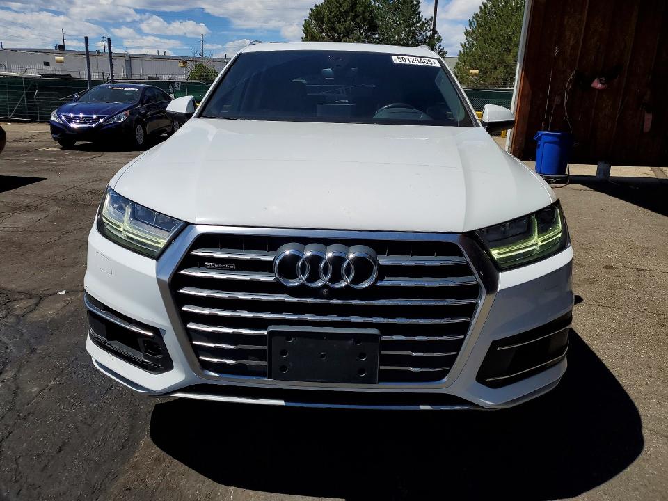 2017 Audi Q7 VIN WA1VAAF79HD033316 COPART salvage auction — MINOR DENT/SCRATCHES, CO - CERTIFICATE OF TITLE, sold $6,700 on 2026-07-30 (photo 5)