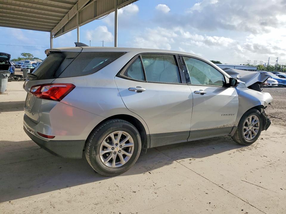 2018 Chevrolet Equinox VIN 2GNAXHEV5J6222990 COPART salvage auction — FRONT END, FL, sold $750 on 2026-08-03 (photo 3)