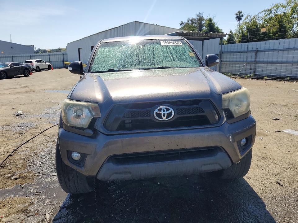 2014 Toyota Tacoma VIN 5TFJU4GN7EX058221 COPART salvage auction — MINOR DENT/SCRATCHES, Ca - Certificate Of Title, sold $5,200 on 2026-07-21 (photo 5)