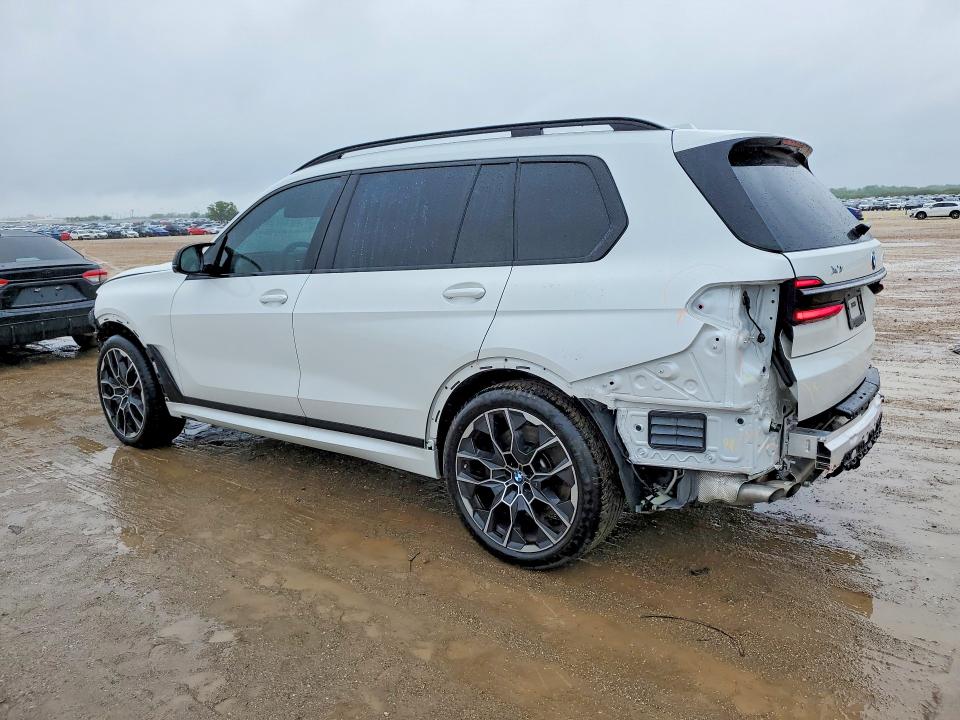 2025 BMW X7 VIN 5UX33EM02S9Z88326 COPART salvage auction — FRONT END, Tx - Salvage Vehicle Title, sold $10,700 on 2026-07-30 (photo 2)
