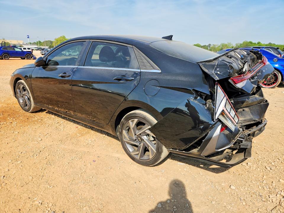 2025 Hyundai Elantra VIN KMHLS4DG2SU902758 COPART salvage auction — REAR END, Al - Cert Of Title-Salvage Title, sold $5,700 on 2026-07-22 (photo 2)