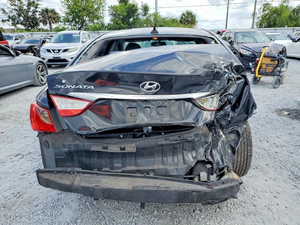 2013 Hyundai Sonata VIN 5NPEB4ACXDH666663 COPART salvage auction — REAR END, FL, sold $725 on 2026-07-31 (photo 6)