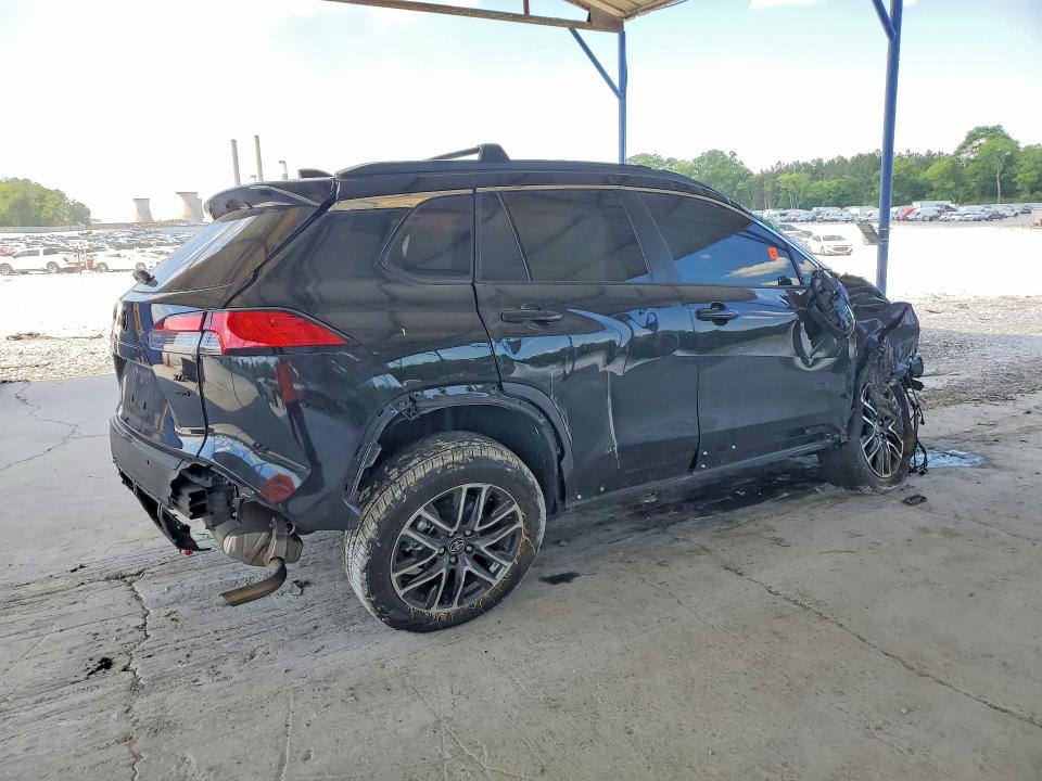 2026 Toyota Corolla cross VIN 7MUDAABGXTV153359 COPART salvage auction — ROLLOVER, GA - CERT OF TITLE-SALVAGE, sold $1,650 on 2026-07-02 (photo 3)