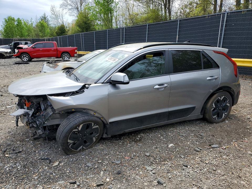 2023 Kia Niro VIN KNDCR3L14P5021648 COPART salvage auction — FRONT END, Id - Salvage Certificate Of Title, sold $3,300 on 2026-07-14 (photo 1)