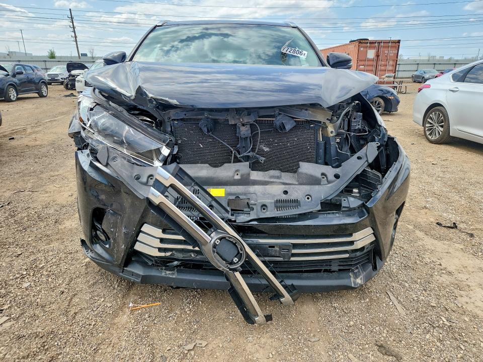 2017 Toyota Highlander VIN 5TDDZRFH2HS447091 COPART salvage auction — FRONT END, Il - Salvage Certificate, sold $9,400 on 2026-07-07 (photo 5)