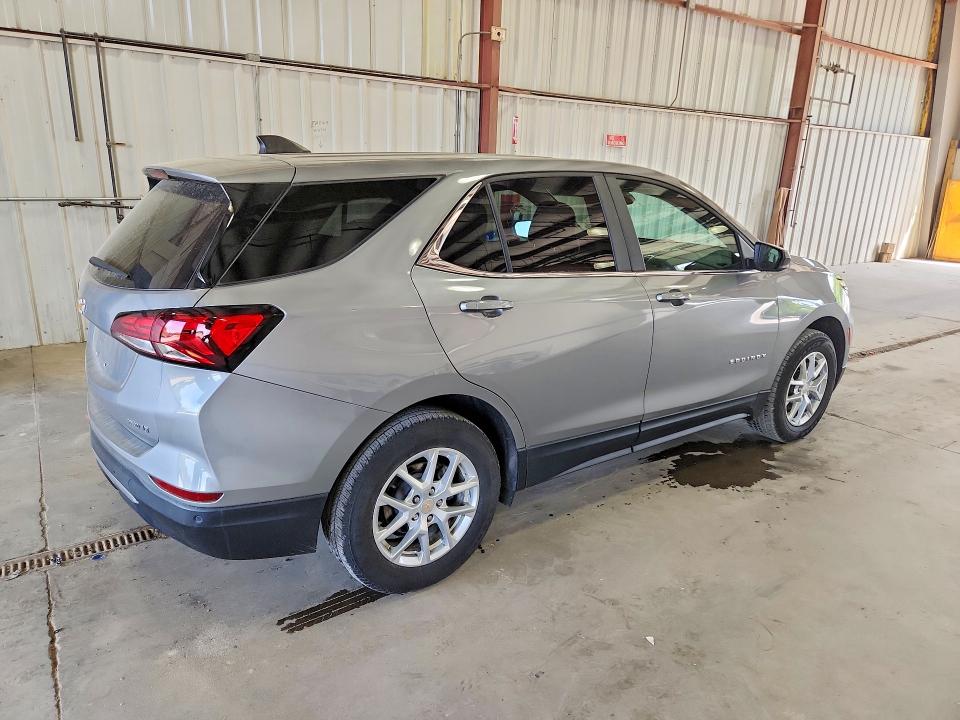 2024 Chevrolet Equinox VIN 3GNAXTEG3RL243249 COPART salvage auction — NORMAL WEAR, VA - CERTIFICATE OF TITLE, sold $10,300 on 2026-07-09 (photo 3)