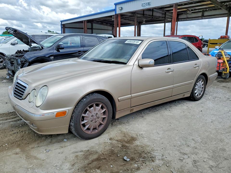 2000 Mercedes-benz E-klasse VIN WDBJF65J4YB083647 COPART salvage auction — REAR END, Fl - Cert Of Title Slvg Rebuildable, sold $425 on 2026-07-17 (photo 1)
