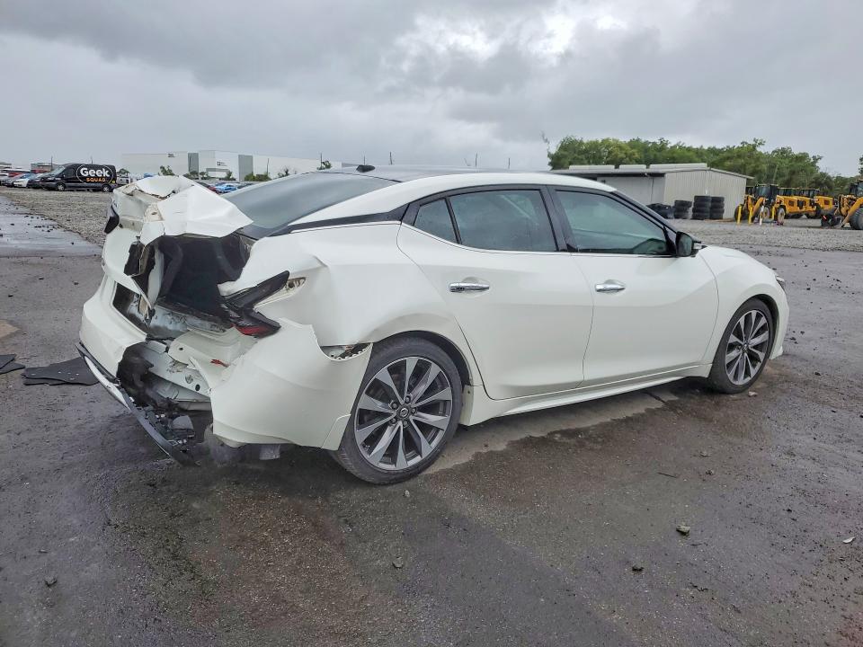 2019 Nissan Maxima VIN 1N4AA6AV1KC373151 COPART salvage auction — REAR END, Nc - Salvage Certificate Of Title, sold $4,650 on 2026-07-06 (photo 3)