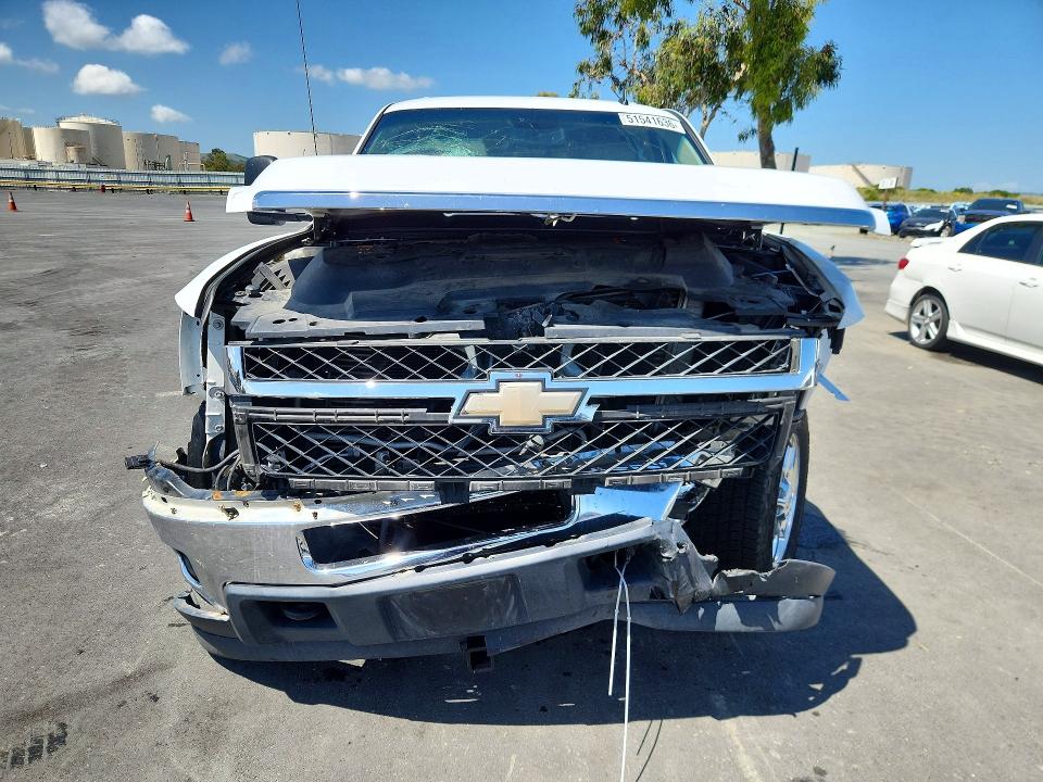 2011 Chevrolet Silverado 3500 VIN 1GC4K0C84BF248622 COPART salvage auction — FRONT END, Ca - Salvage Certificate, sold $3,700 on 2026-07-06 (photo 5)