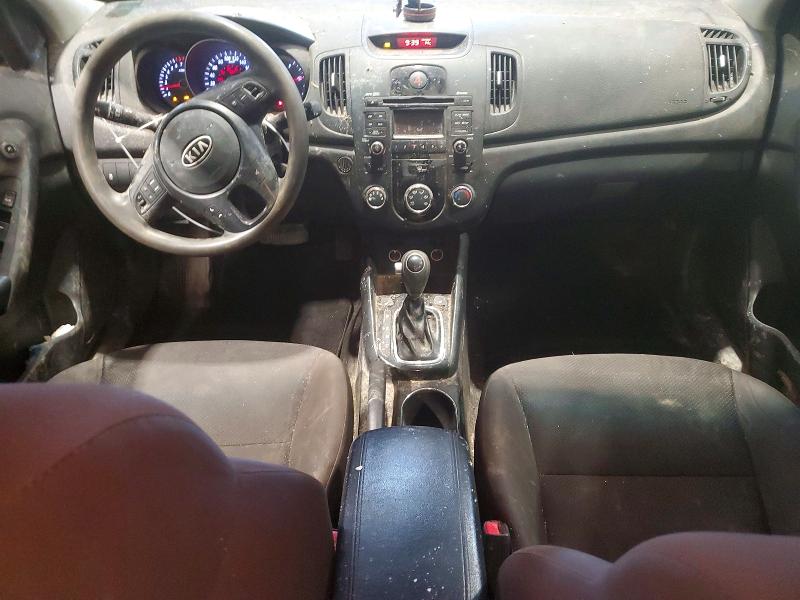 2012 Kia Forte VIN KNAFU4A25C5629067 COPART salvage auction — ROLLOVER, Salvage Title, sold $250 on 2026-07-30 (photo 8)