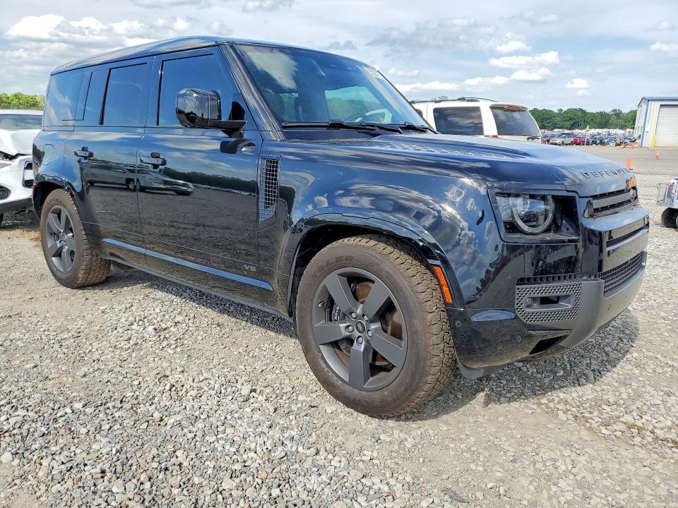 2025 Land rover Defender VIN SALEWEEE5S2435831 COPART salvage auction — SIDE, Ar - Cert Of Title-Salvage, sold $27,000 on 2026-07-27 (photo 4)