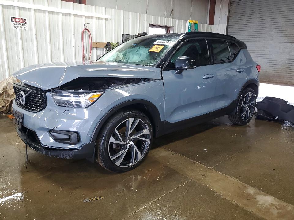 2022 Volvo Xc40 VIN YV4162UM8N2724796 COPART salvage auction — REAR END, Il - Salvage Certificate, sold $3,400 on 2026-07-28 (photo 1)