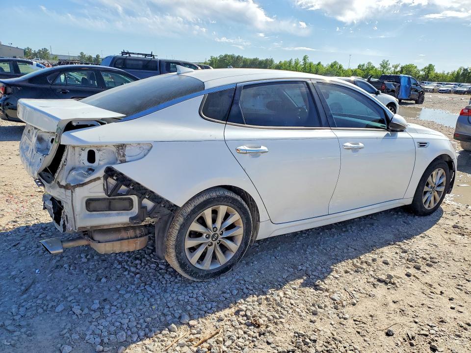 2018 Kia Optima VIN 5XXGU4L36JG183579 COPART salvage auction — REAR END, Salvage Title, sold $2,450 on 2026-07-31 (photo 3)