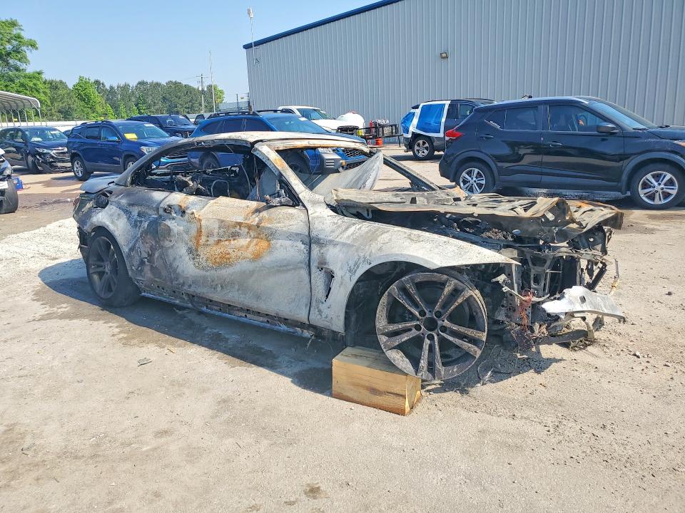 2017 BMW 4 series VIN WBA4U7C5XH5D43063 COPART salvage auction — Burn Interior, Sc - Non-Reb & Rem Salvage Title, sold $250 on 2026-08-03 (photo 4)