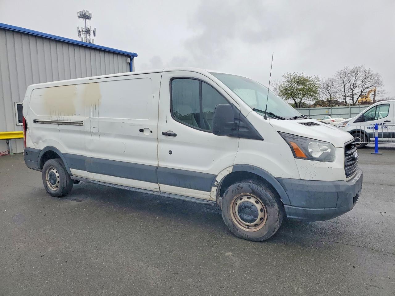 2015 Ford Transit VIN 1FTNR2YM0FKA31857 COPART salvage auction — Rear End, NY - CERTIFICATE OF TITLE, sold $600 on 2026-05-05 (photo 4)