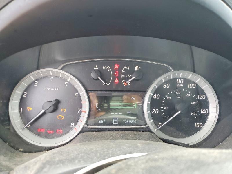 2015 Nissan Sentra VIN 3N1AB7AP4FY317915 COPART salvage auction — FRONT END, Il - Salvage Certificate, sold $425 on 2026-07-09 (photo 9)