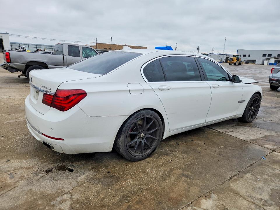 2013 BMW VIN WBAYE8C57DDE22260 COPART salvage auction — FRONT END, Tx - Salvage Cert-Manufacturer Buyb, sold $2,050 on 2026-07-02 (photo 3)