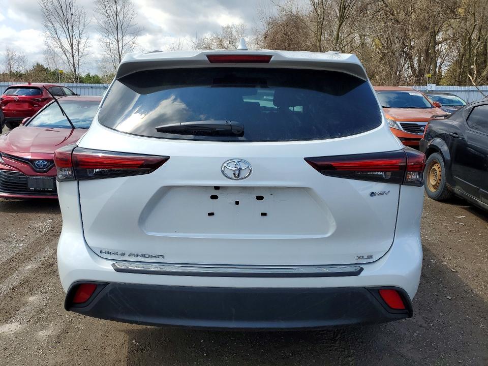 2025 Toyota Highlander VIN 5TDKBRCH2SS687149 COPART salvage auction — FRONT END, On - Permit No Brand - Unfit, sold $26,750 on 2026-07-07 (photo 6)