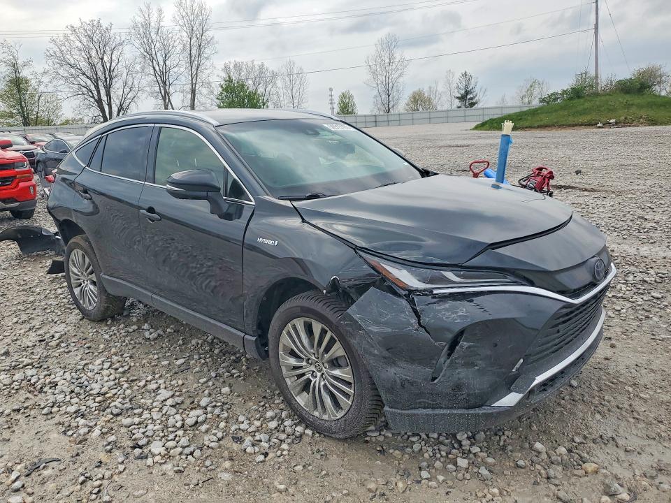 2021 Toyota Venza VIN JTEAAAAH6MJ032877 COPART salvage auction — REAR END, Mi - Scrap Certificate Of Title, sold $9,600 on 2026-07-02 (photo 4)