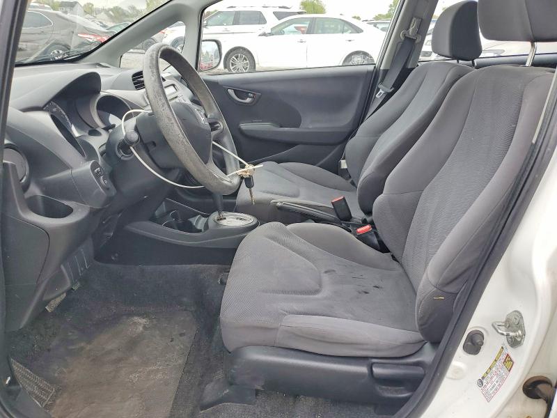 2010 Honda Fit VIN JHMGE8H27AC037307 COPART salvage auction — MINOR DENT/SCRATCHES, Nj - Certificate Of Title, sold $700 on 2026-07-31 (photo 7)