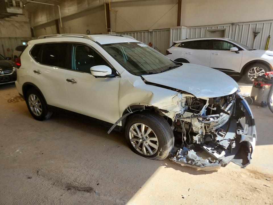 2017 Nissan Rogue VIN KNMAT2MV5HP597212 COPART salvage auction — FRONT END, WI, sold $750 on 2026-07-15 (photo 4)