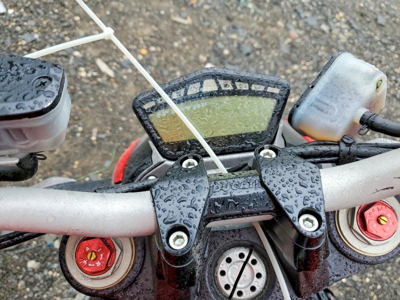 2013 Ducati Streetfighter VIN ZDM11BMV8DB013435 COPART salvage auction — MINOR DENT/SCRATCHES, Id - Salvage Certificate Of Title, sold $2,600 on 2026-07-02 (photo 7)
