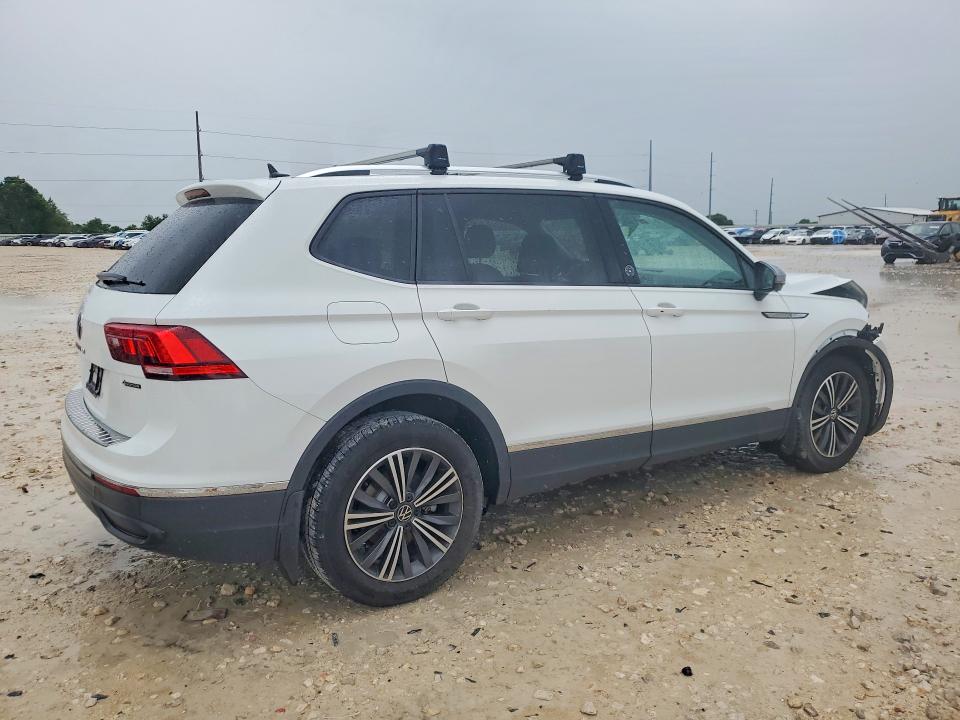 2024 Volkswagen Tiguan VIN 3VVAB7AX8RM208285 COPART salvage auction — FRONT END, Tx - Salvage Vehicle Title, sold $80 on 2026-07-30 (photo 3)