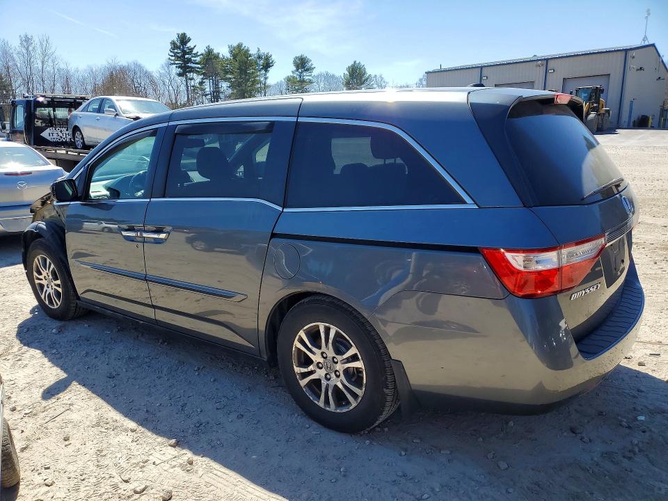 2013 Honda Odyssey VIN 5FNRL5H67DB022220 COPART salvage auction — FRONT END, Ma - Cert Of Title-Reconstrctd Coll, sold $2,800 on 2026-07-02 (photo 2)