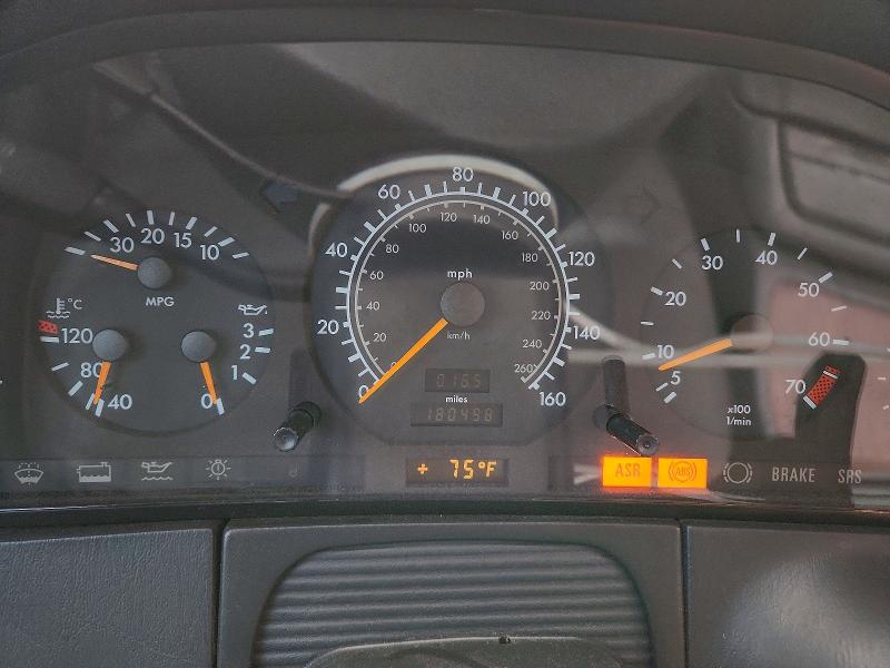 1997 Mercedes-benz S class VIN WDBGA33G5VA366493 COPART salvage auction — MINOR DENT/SCRATCHES, Ga - Certificate Of Title (P), sold $3,750 on 2026-07-06 (photo 9)