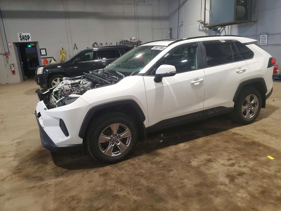 2022 Toyota Rav4 VIN 2T3R1RFV5NW274437 COPART salvage auction — FRONT END, NS - SALVAGE TITLE, sold $9,100 on 2026-07-09 (photo 1)
