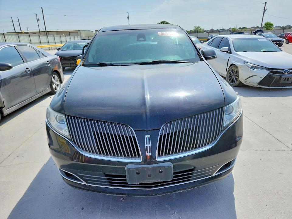2015 Lincoln Mkt VIN 2LMHJ5NK3FBL00758 COPART salvage auction — SIDE, Tx - Salvage Vehicle Title, sold $450 on 2026-07-03 (photo 5)