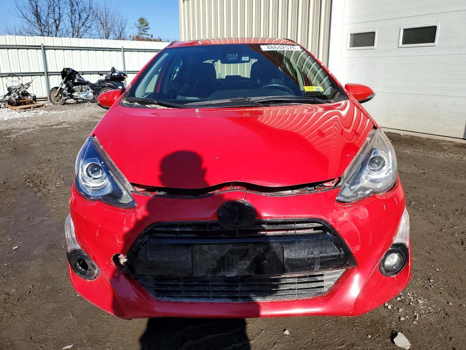 2016 Toyota Prius VIN JTDKDTB36G1118015 COPART salvage auction — FRONT END, Vt - Cert Of Title-Salvage Vehicle, sold $2,400 on 2026-07-06 (photo 5)