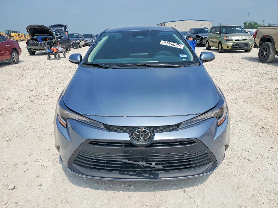 2026 Toyota Corolla VIN 5YFB4MDE9TP393078 COPART salvage auction — SIDE, Tx - Salvage Vehicle Title, sold $9,500 on 2026-07-06 (photo 5)